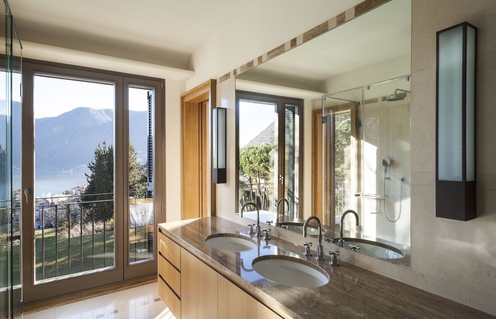 𝐌𝐢𝐫𝐫𝐨𝐫 𝐏𝐥𝐚𝐜𝐞𝐦𝐞𝐧𝐭 𝐀𝐬 𝐏𝐞𝐫 𝐕𝐚𝐬𝐭𝐮 to Good Health and Wealth