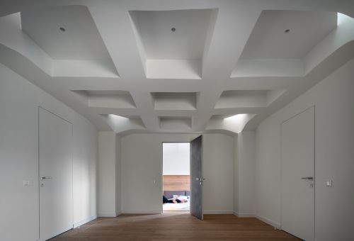 Modern fall ceiling design for hall with store two fans