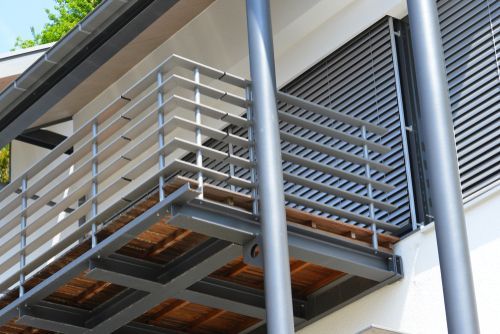 22 Fully Covered Balcony Grill Designs for Your Home