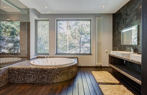 20 Bathroom Jacuzzi Designs for a Lavish Living Space