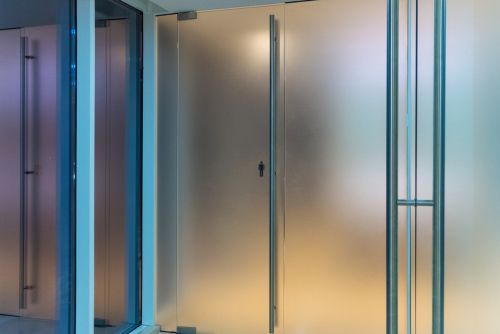 20 glass door handle ideas for a commercial space