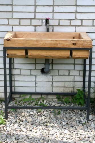 15 wooden washbasin design ideas for a traditional look