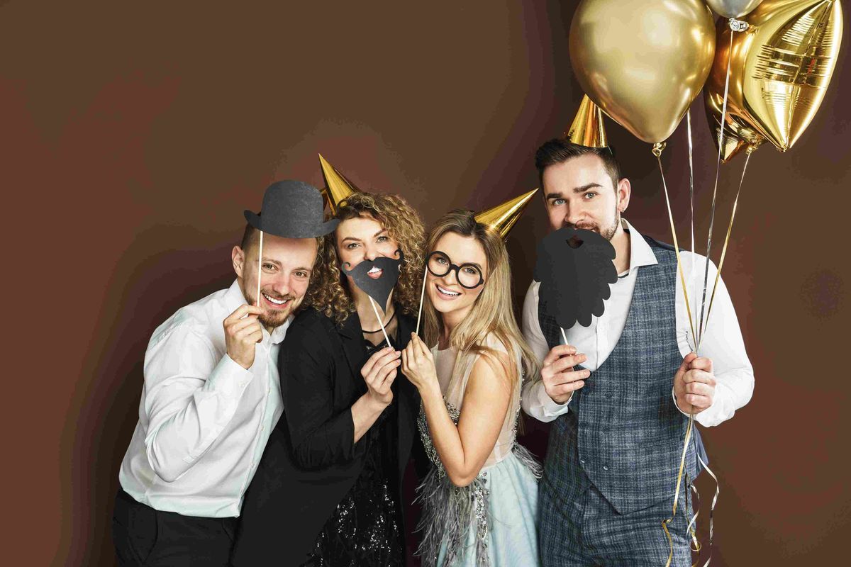 New Year Eve Party Ideas - for your Home New Year 2024 Celebrations