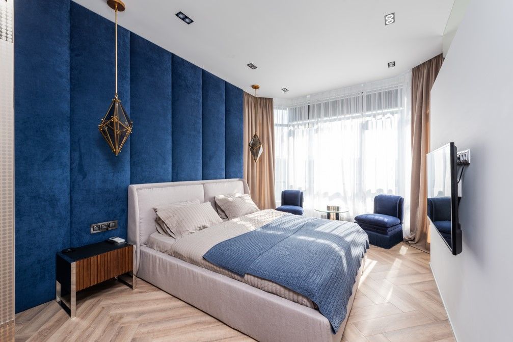 10 Stunning Navy Blue Colour Combinations for Your Interiors