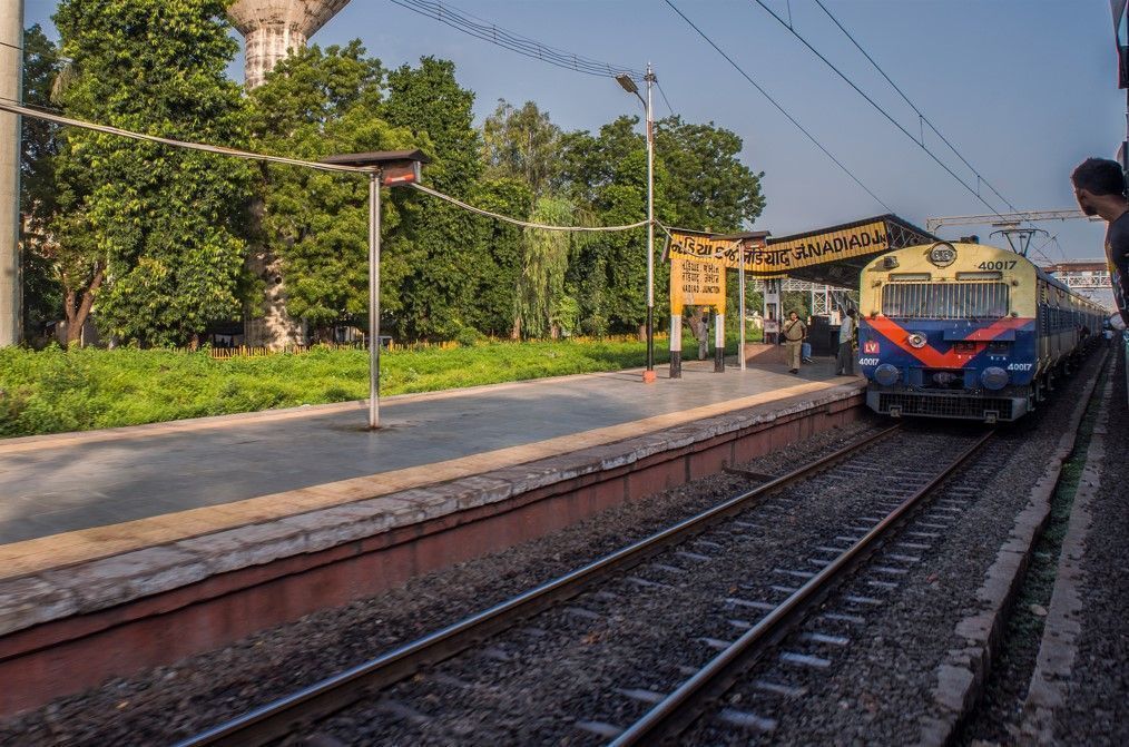 Nadiad discount railway station