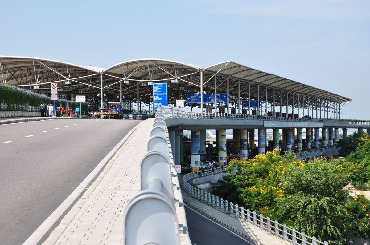 Hyderabad metro to connect to Hyderabad airport