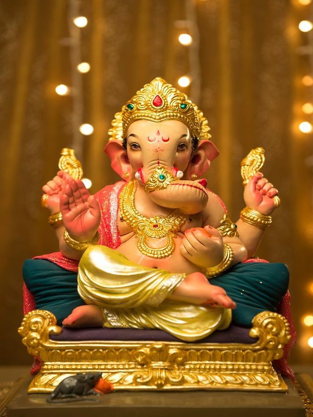 6 Plants And Flowers That Help Please Lord Ganesha