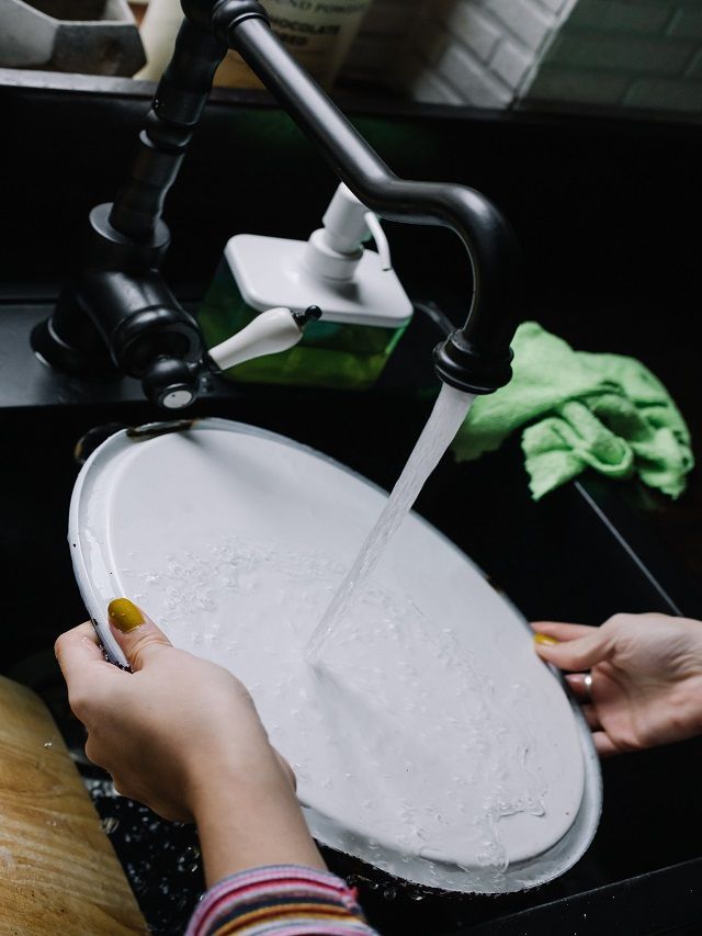 9 Vastu Tips For Kitchen Sink To Home Positive Energy