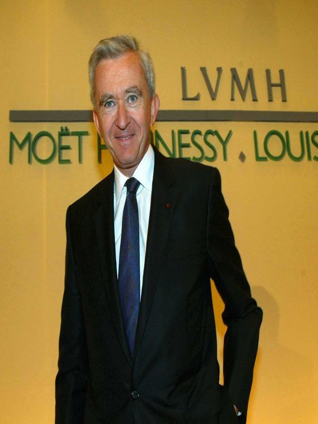 World's Richest Person: Bernard Arnault's Properties & Luxurious Lifestyle