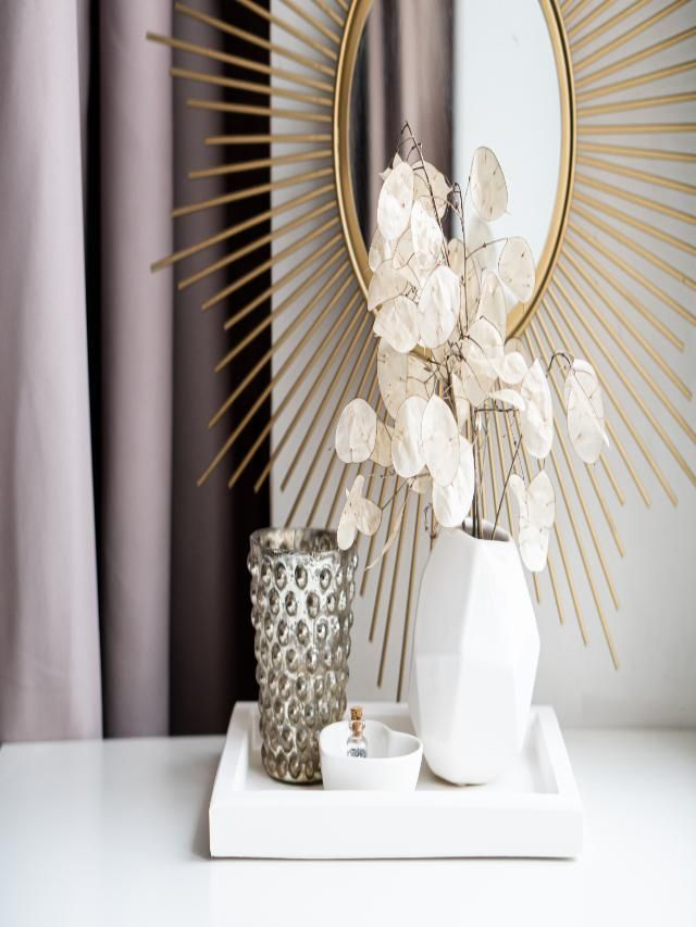 Invite Uniqueness in your Home with Metallic Decor Items