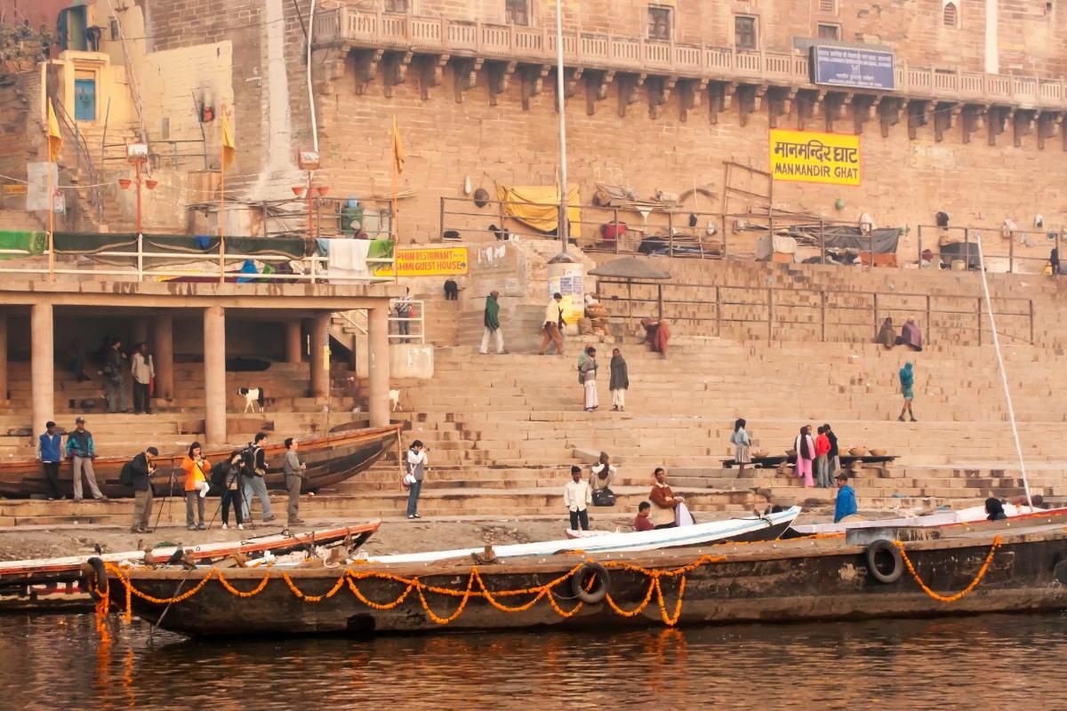 Top 10 Places to Visit in Varanasi to Know about Before Moving In