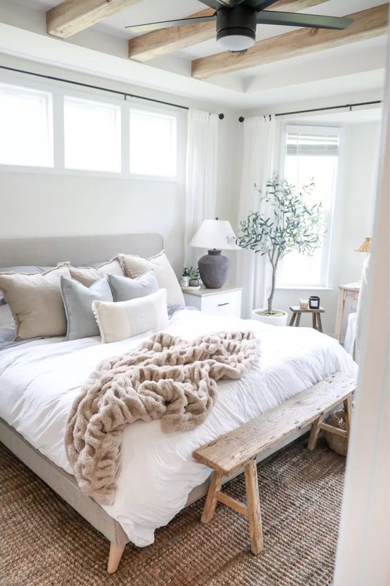 Image showcasing 10 Minimalist Decor Bedroom Ideas - For A Chic Look