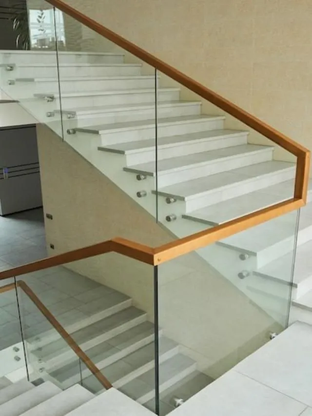 5 Stunning Glass Railing Designs That Will Instantly Upgrade Your Home
