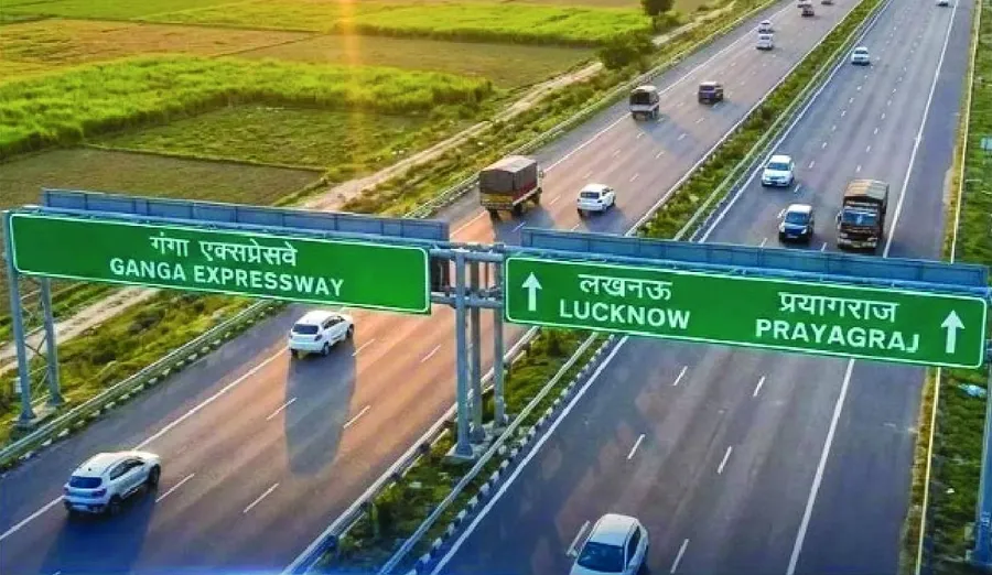 PM मोदी ने शुरू किया Ganga Expressway, अब मेरठ से प्रयागराज सिर्फ 6 घंटे  में सफर