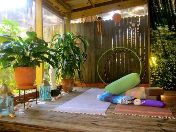 12 Inspiring Yoga Room Decor Ideas for Your Home Yoga Space