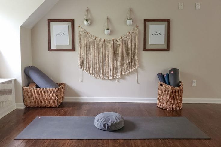 12 Inspiring Yoga Room Decor Ideas for Your Home Yoga Space