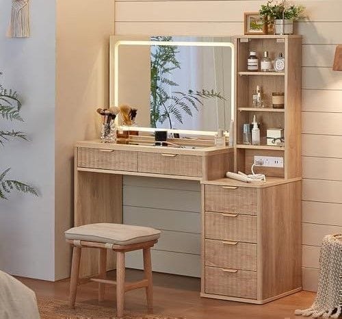 dressing table design indian 7 Best Wooden Designs for a Modern Bedroom Makeover holiday maxi Gina Tricot high neck Size:D0 wooden furniture dressing table