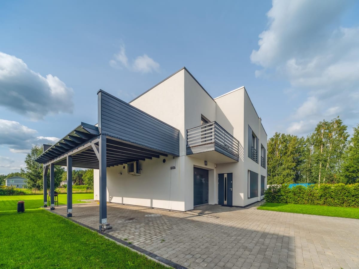 Canopy - Meaning, Types, & Designs for Your Roof and Balcony