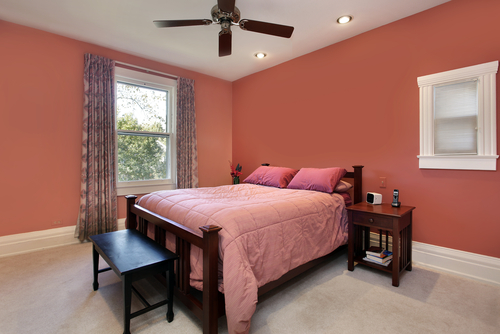 Use These 15 Ways To Get The Perfect Peach Color Bedroom - What Color Curtains Match Peach Walls