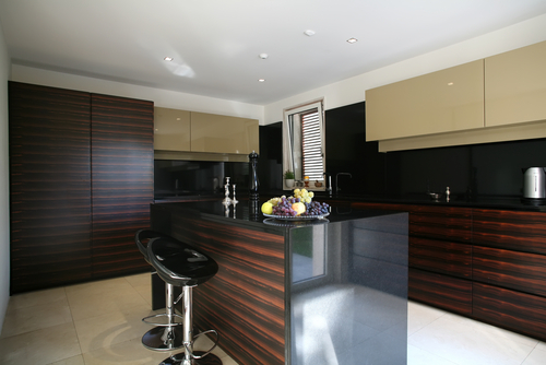 Bblack granite countertops with black laminates