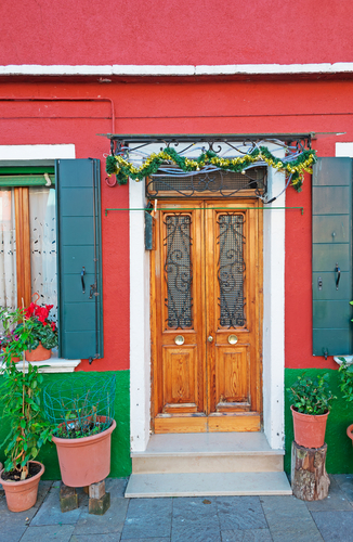 picturesque house entrance with Christmas decoration