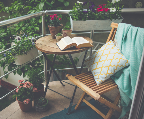 folding-furniture-is-valuable