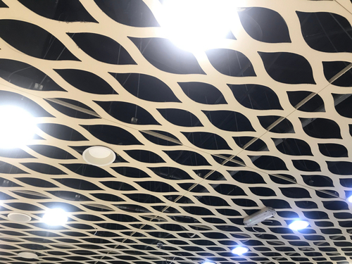 wavy-nest-ceiling-pattern
