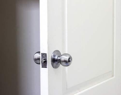 15 Stainless Steel Door Handles for Your Home in the City