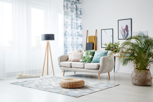 6 Best Feng Shui Living Room Ideas, According to Experts