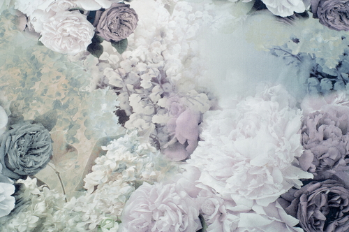 fabric-floral-print-on-walls