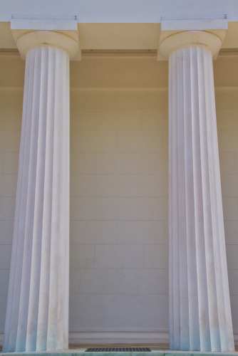 15 Vastu Tips For Pillars In House