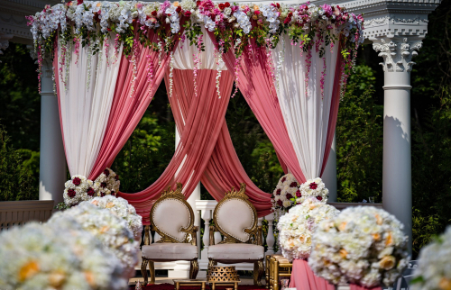 40 Wedding Reception Stage Decoration Ideas to Blow Your Mind Away! |  Wedding Décor | Wedding Blog