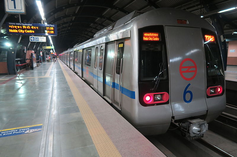 akshardham-metro-station-delhi