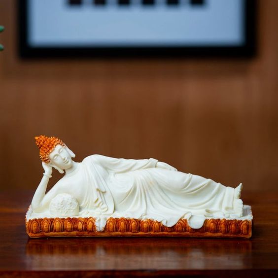 Buddha Statue for Home Vastu Types, Placements and Things to Avoid