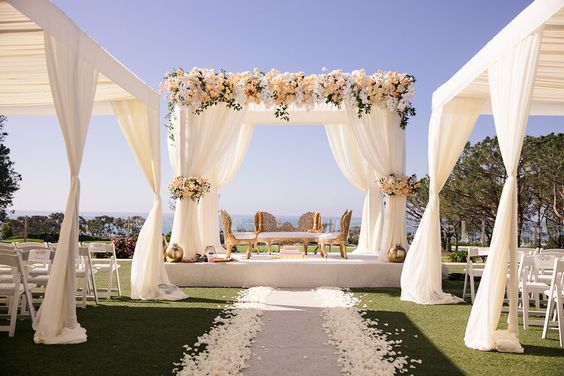 Wedding Floral Backdrop | Wedding stage decorations, Reception stage decor,  Arch decoration wedding
