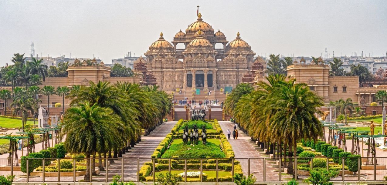 Akshardham Temple Delhi - World’s Largest Hindu Temple