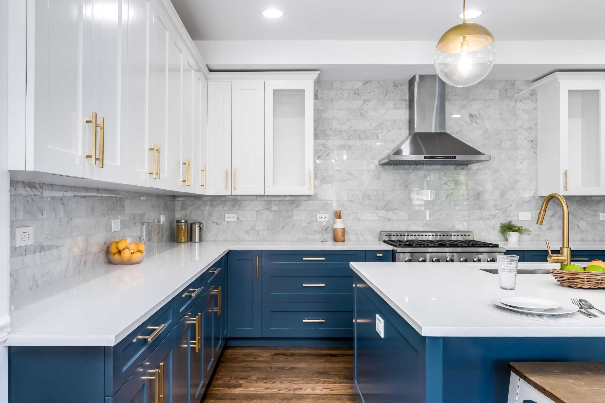 Kitchen Cabinets For Every Budget - Choosing the Right Material for your Kitchen Cabinet