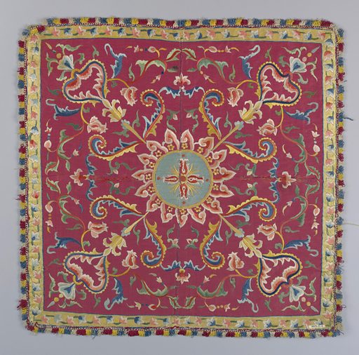 Square Shaped Dining Table Mat With Beautiful Red Coloured Print 
