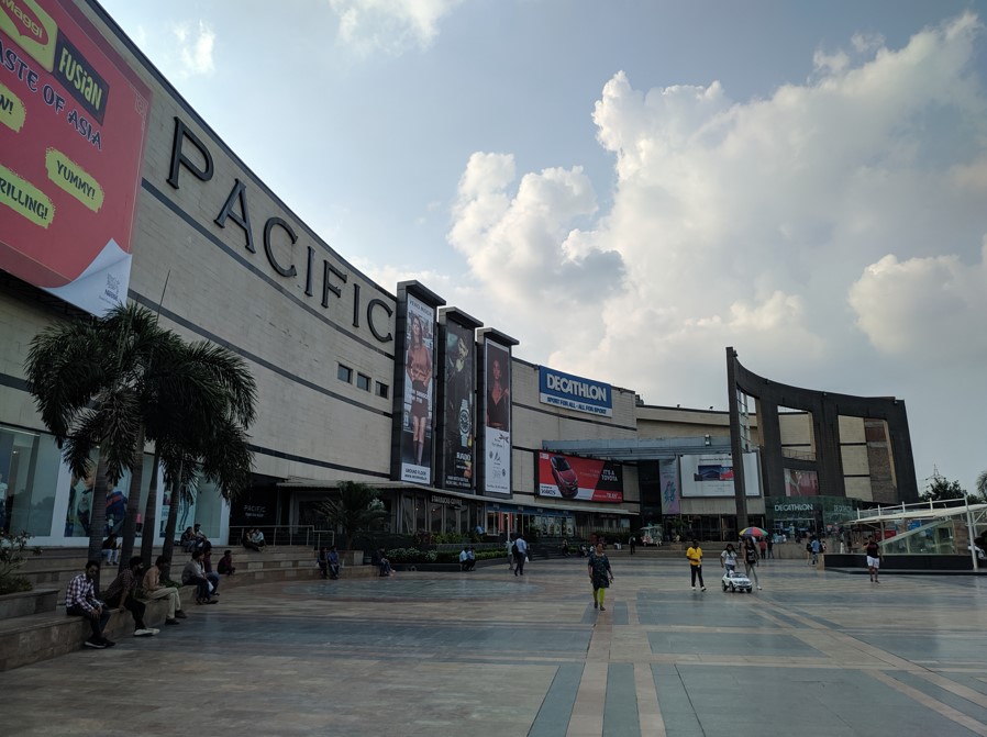 Top 15 Shopping Malls in Delhi