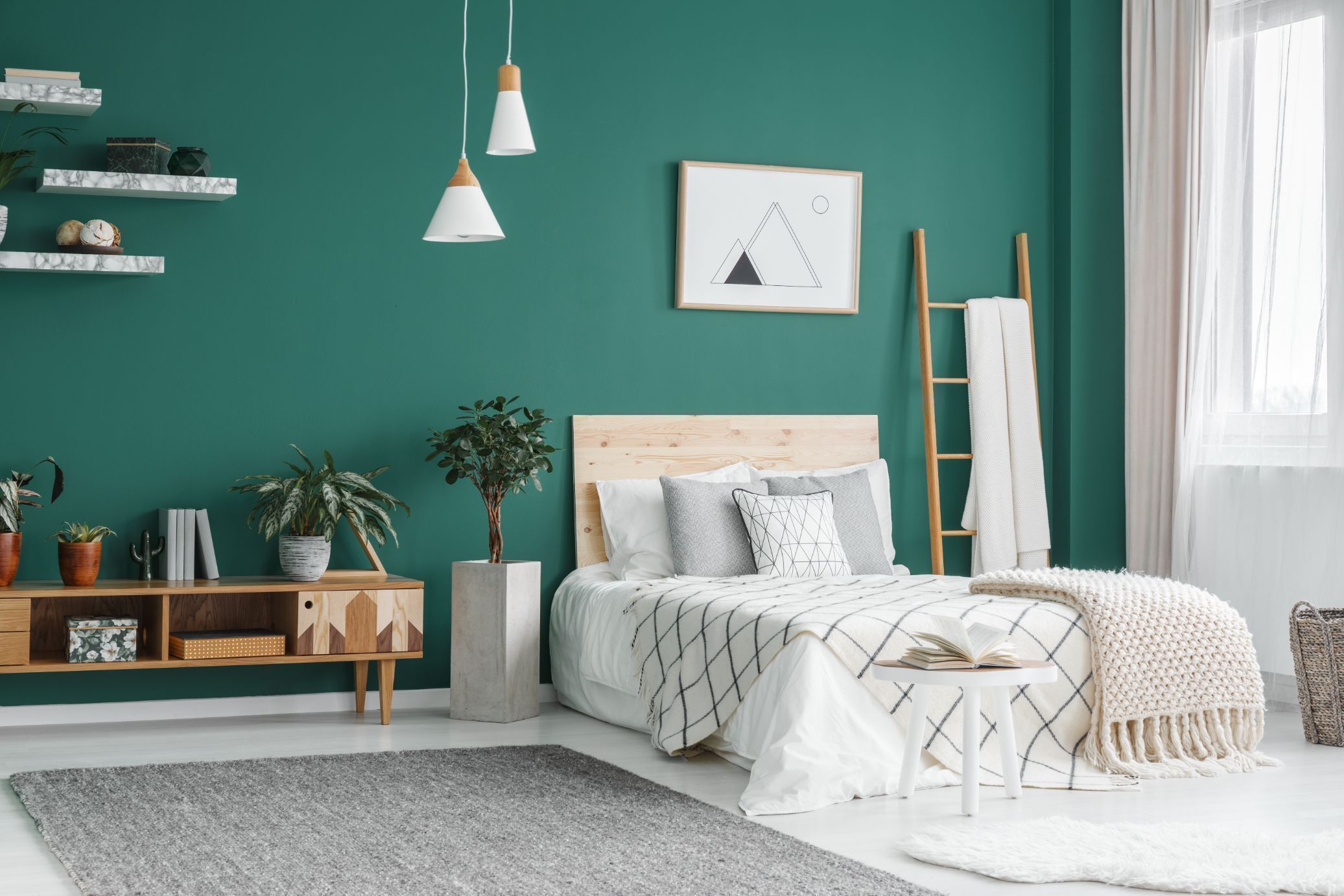 placement of furniture in bedroom as per vastu