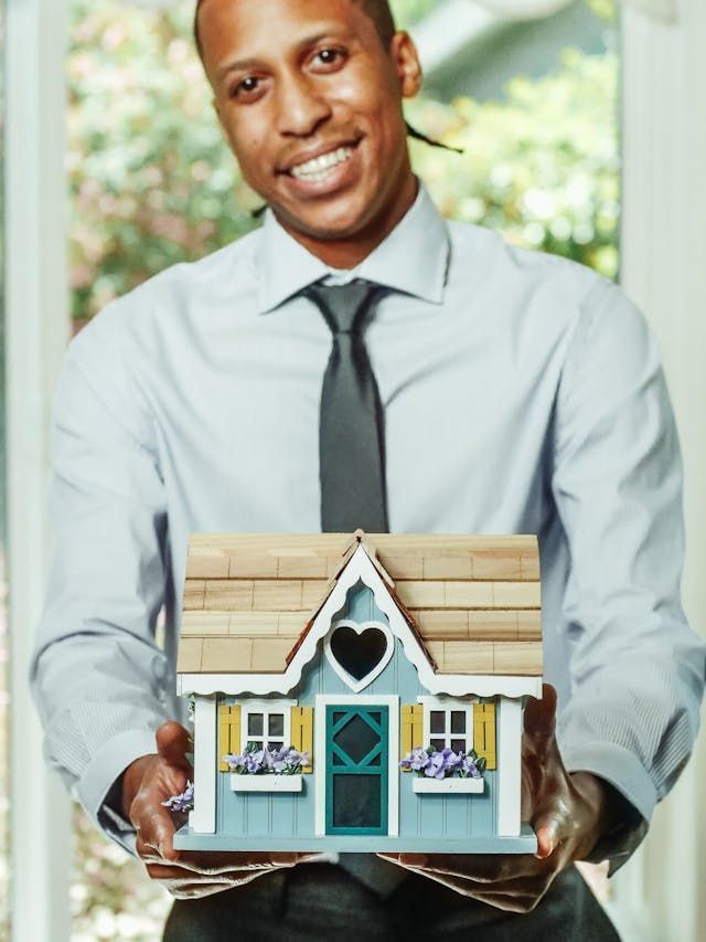 Common Mistakes Made By First-Time Home Buyers