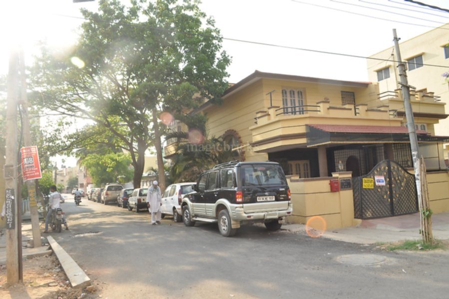 Houses in hsr layout bangalore Houses in hsr layout bangalore
