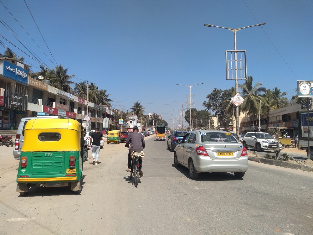 Hennur Main Road in Bangalore Overview ,Map Avg Price Rs 6156/Sqft Magicbricks