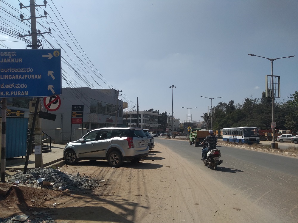 Hennur Main Road in Bangalore Overview ,Map Avg Price Rs 6156/Sqft