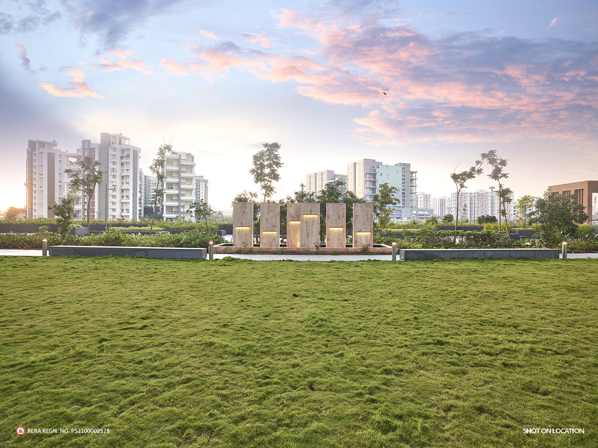 Buy 3 BHK Flat/Apartment in Panchshil Towers Kharadi, Pune 2150 Sqft