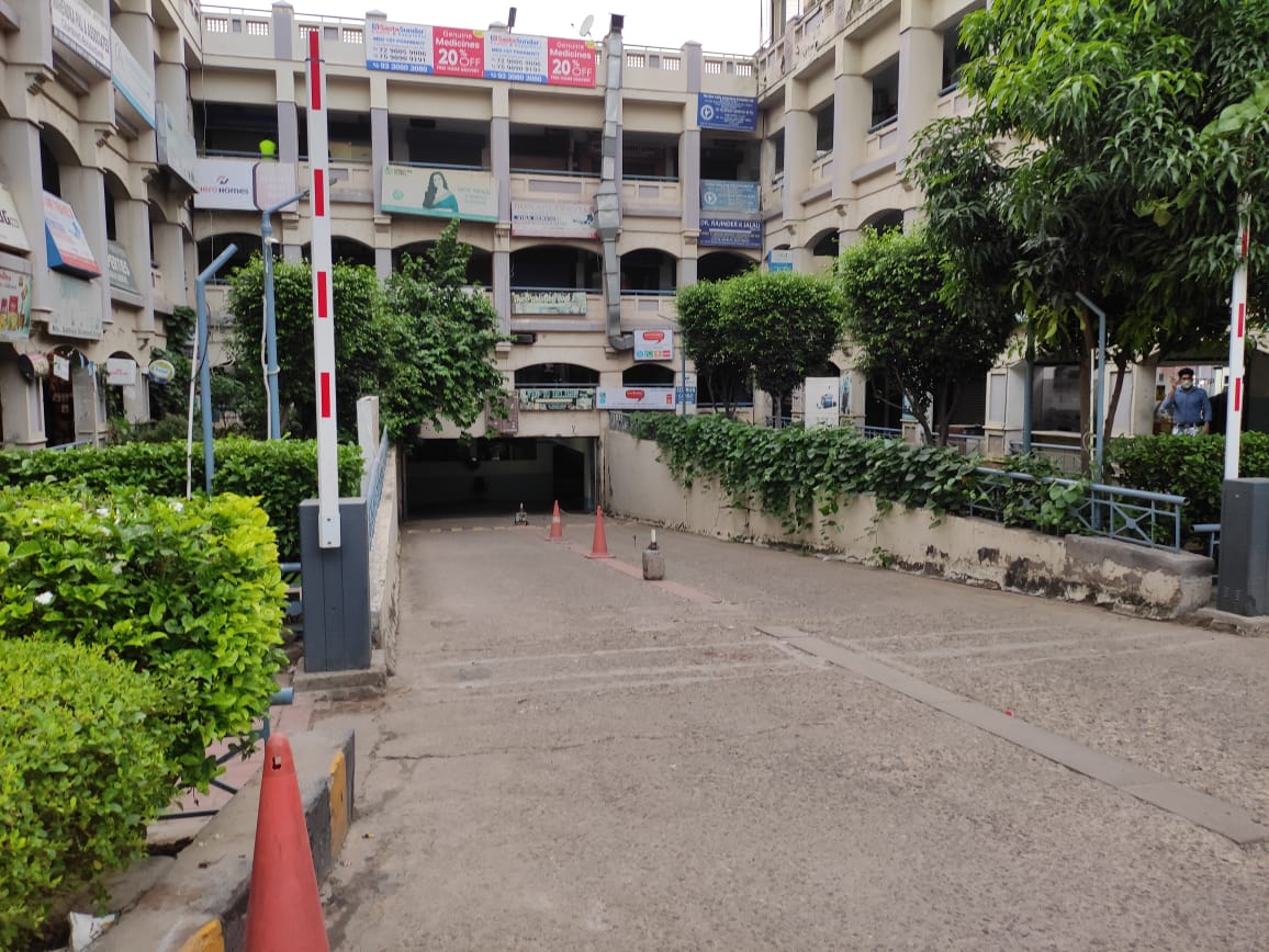 Ansal Sushant Shopping Arcade Amenities & Facilities, Sushant Lok, Gurgaon