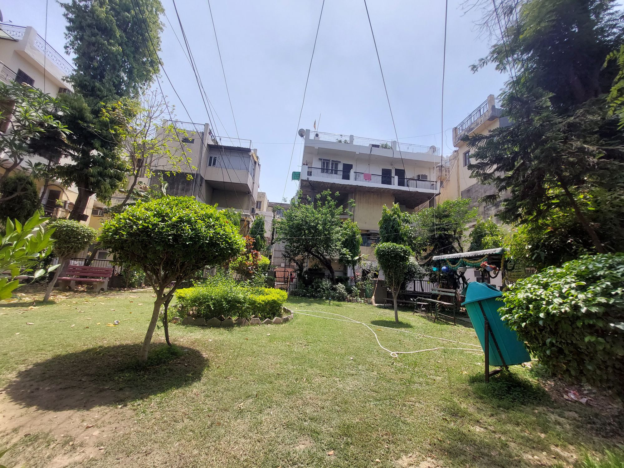 DDA Dwarkadhish Apartment Review, Sector 7 Rohini, New Delhi - Rating 4.3/5