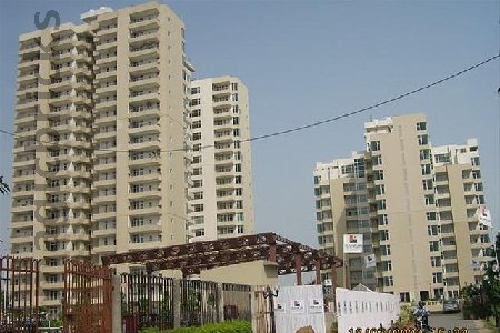 Buy 4 BHK Flat/Apartment in Raheja Atlantis Sector 31, Gurgaon - 2943 Sq-ft