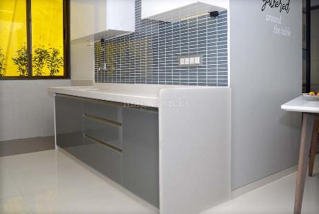 2BHK Multistorey Apartment for Resale in Shaunak Apartments at Vejalpur, Jivraj park 2BHK Multistorey Apartment for Resale in Shaunak Apartments at Vejalpur, Jivraj park