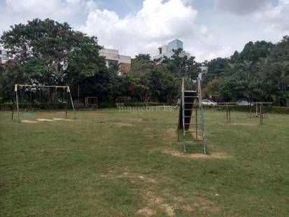 Buy  4 BHK  Villa in  JP Nagar   Bangalore